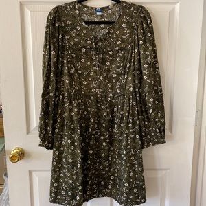 Pretty olive green floral tunic dress